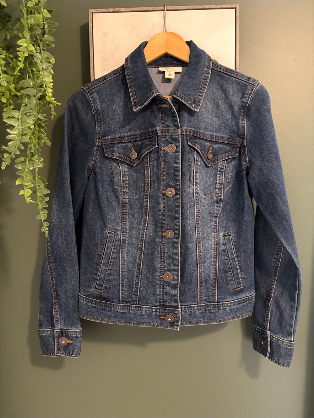 Classic Women's Dark Blue Denim Jacket - Unbranded